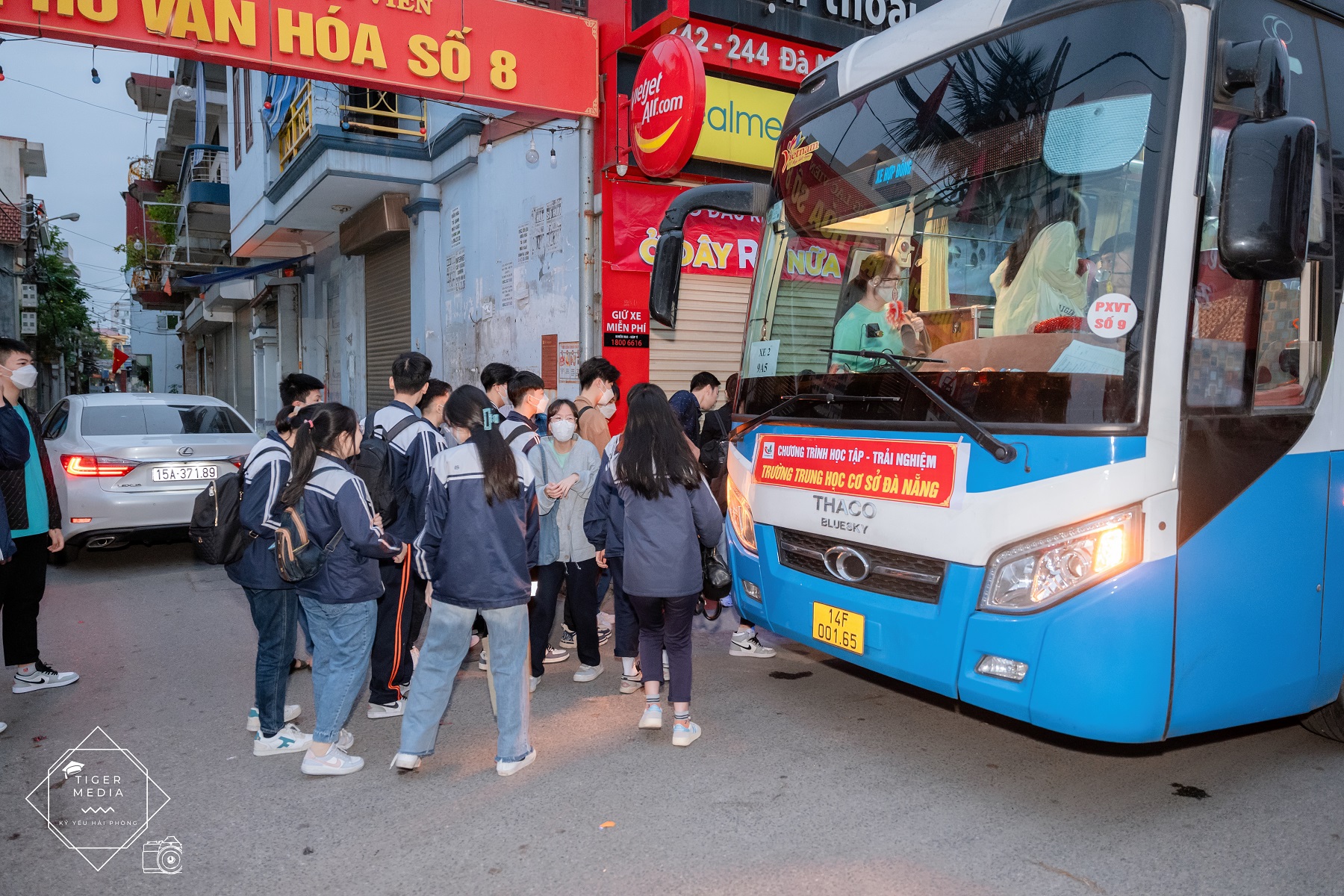 Chương trình Kỷ yếu - Ngoại cảnh tập thể lớp 9A1 và 9A5 trường THCS Đà Nẵng ngày 26/3/2023