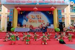 Tổ chức Chương trình Vui tết Trung thu cho các em học sinh trường mầm non Lạc Hồng