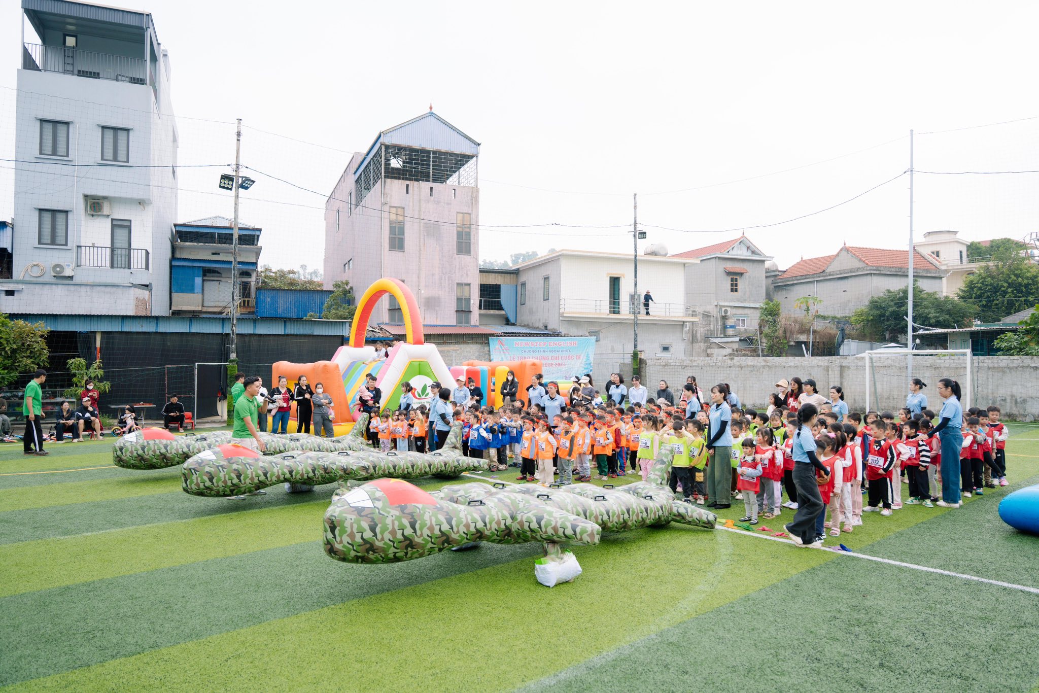 Trải Nghiệm Việt với Chương trình 